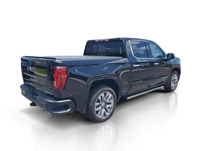 Used 2024 Onyx Black GMC Denali image 4