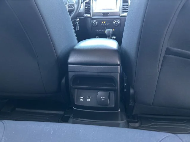 Used 2020 Black Ford XLT image 24