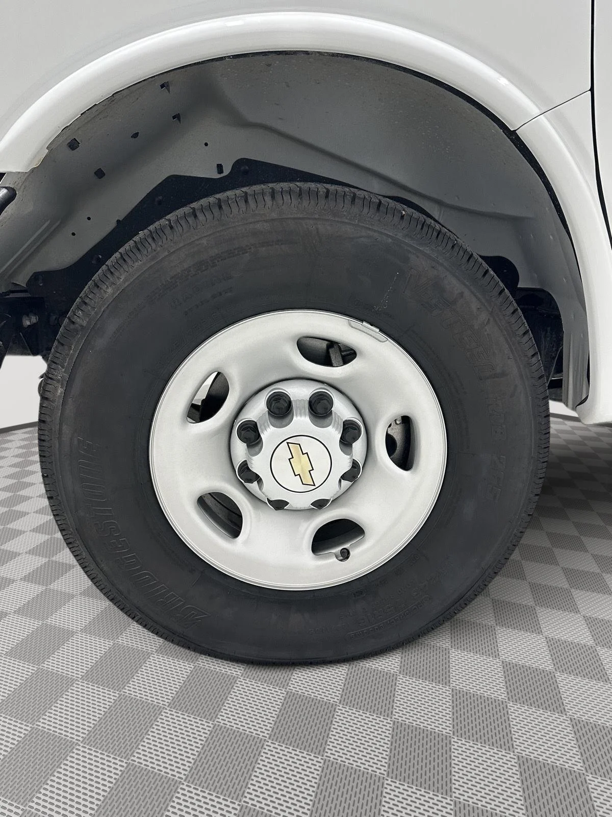 Used 2025 Summit White Chevrolet WT image 24