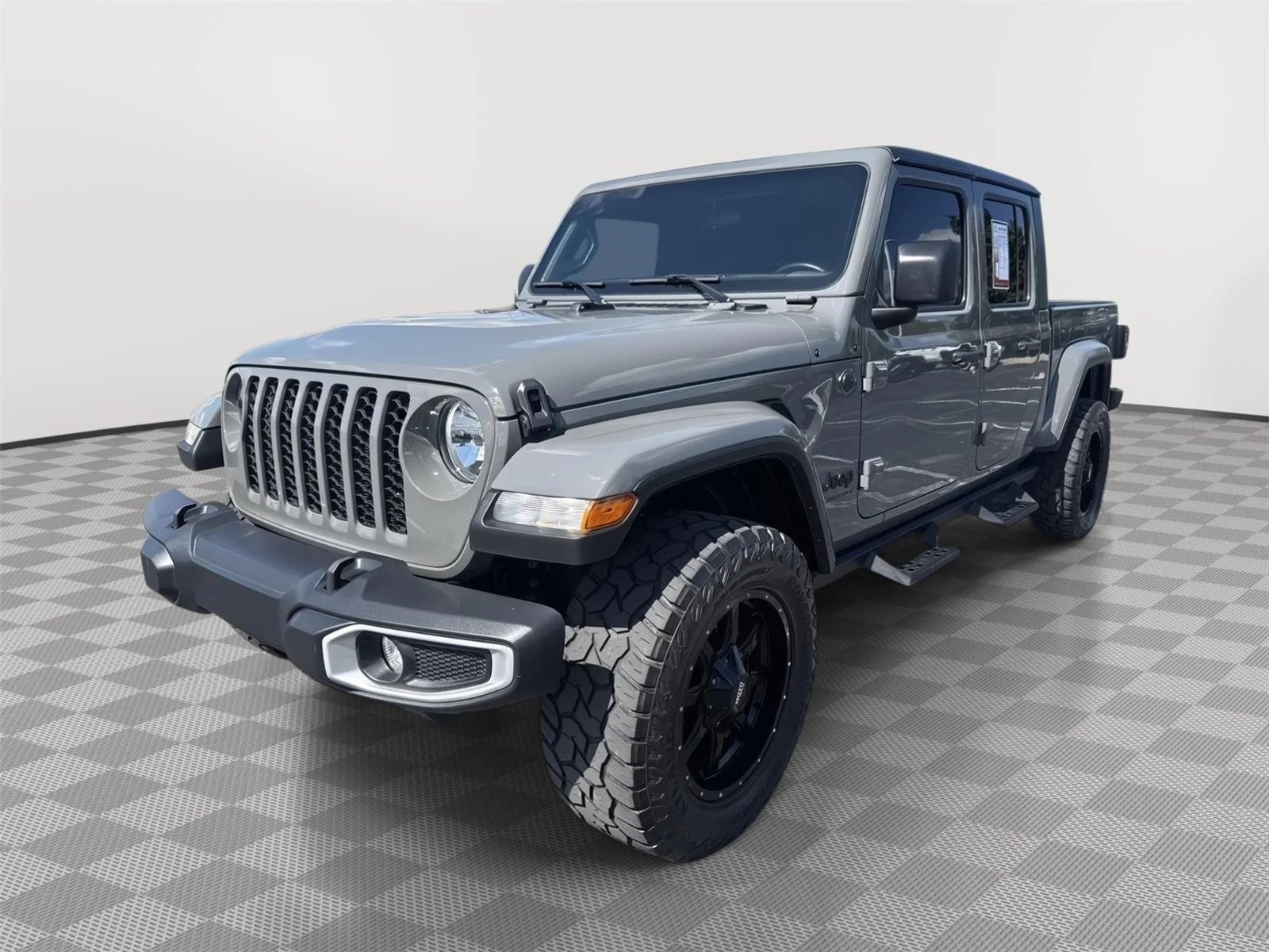 Used 2023 Sting-Gray Clearcoat Jeep Sport S image 9