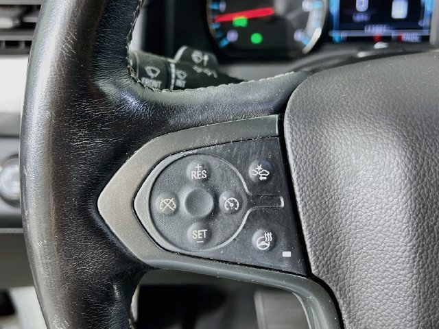 2018 Chevrolet Suburban LT - Photo 13