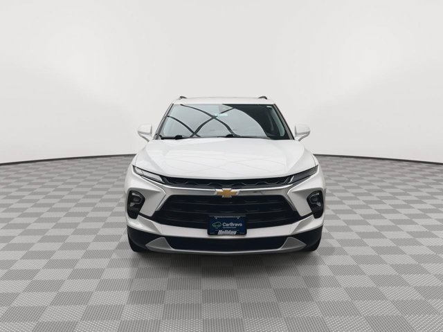 Used 2023 Summit White Chevrolet LT image 37