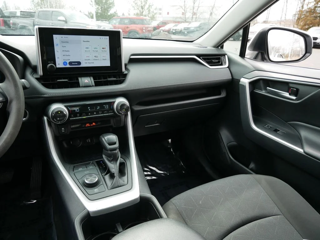 Used 2025 White Toyota XLE image 14