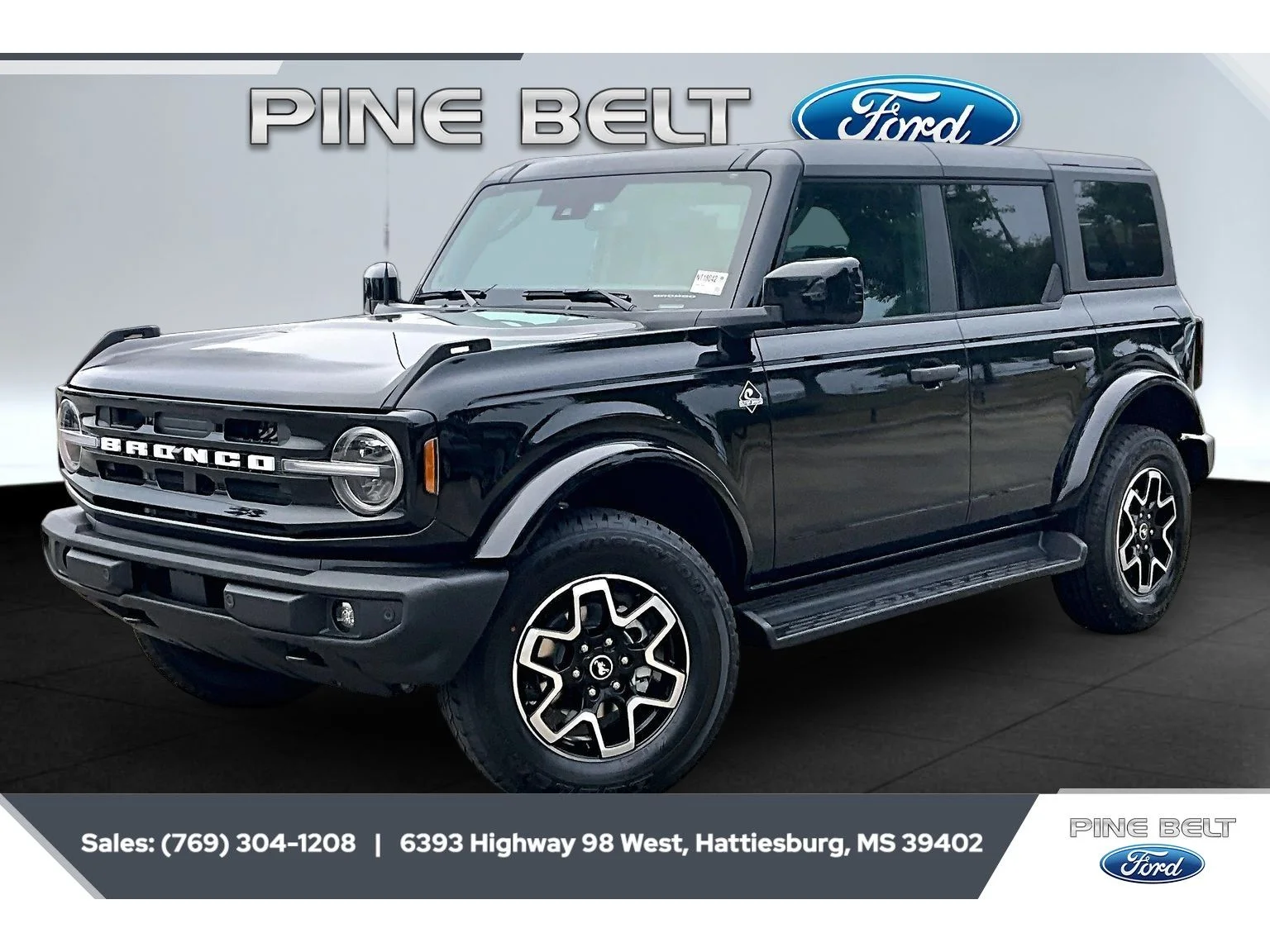 New 2026 Shadow Black Ford Outer Banks® image 10