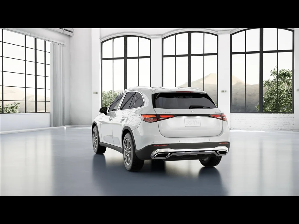 New 2026 MANUFAKTUR Moonlight White Metallic Mercedes-Benz GLC 300 image 22