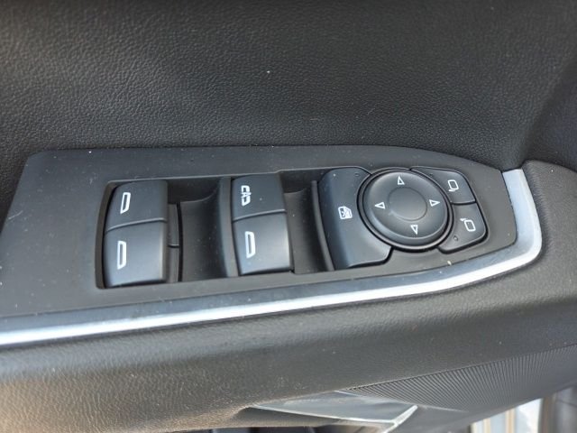 Used 2024 Silver GMC SLE image 16