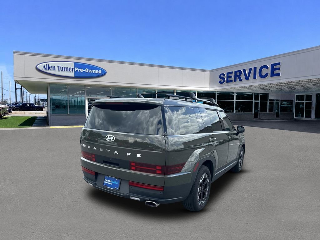 Used 2025 Rockwood Green Hyundai SEL image 8