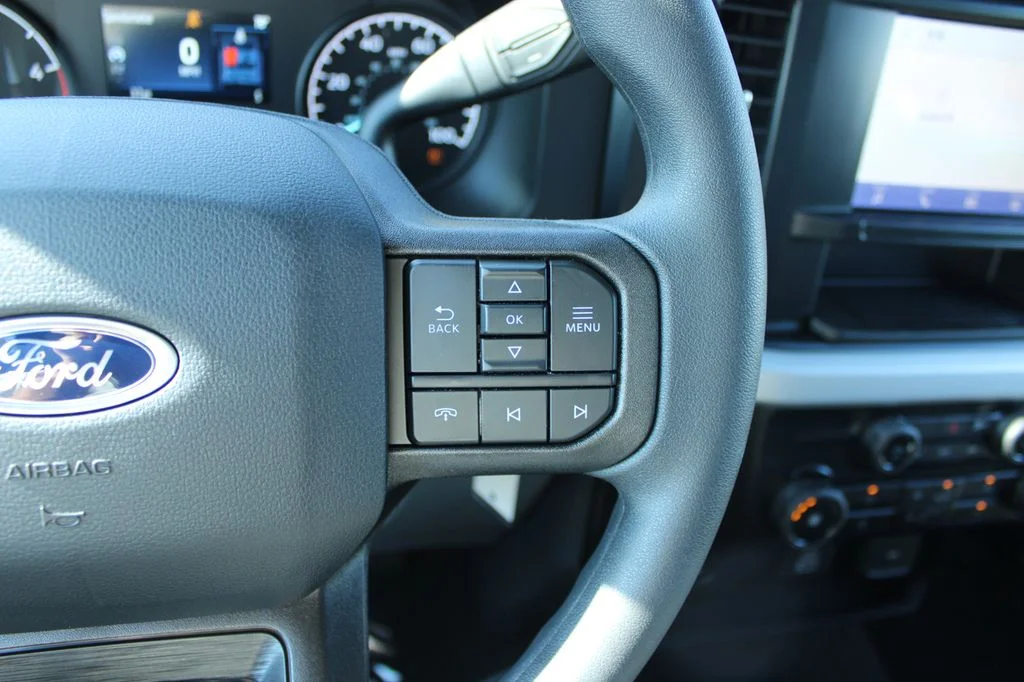 New 2026 Agate Black Metallic Ford F-250® XLT image 42