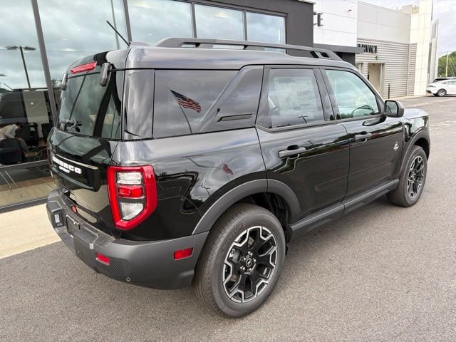 New 2026 Shadow Black Ford Outer Banks® image 3