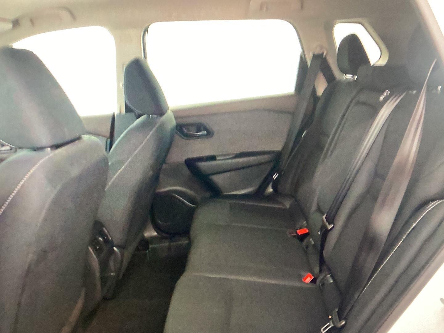 Used 2023 Glacier White Nissan S image 6