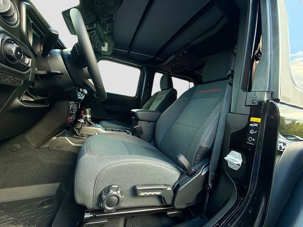 2026 Jeep Wrangler 2-Door Rubicon - Photo 14