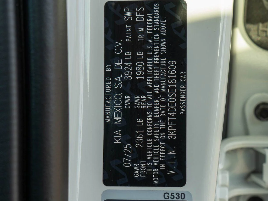 2025 Kia K4 LX - Photo 29