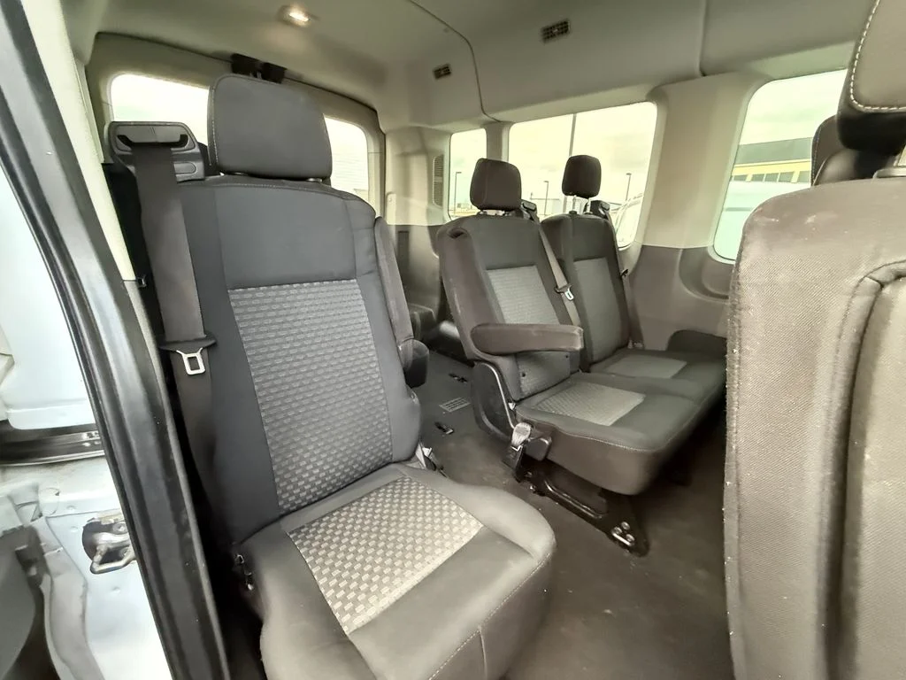 Used 2021 White Ford XLT image 24
