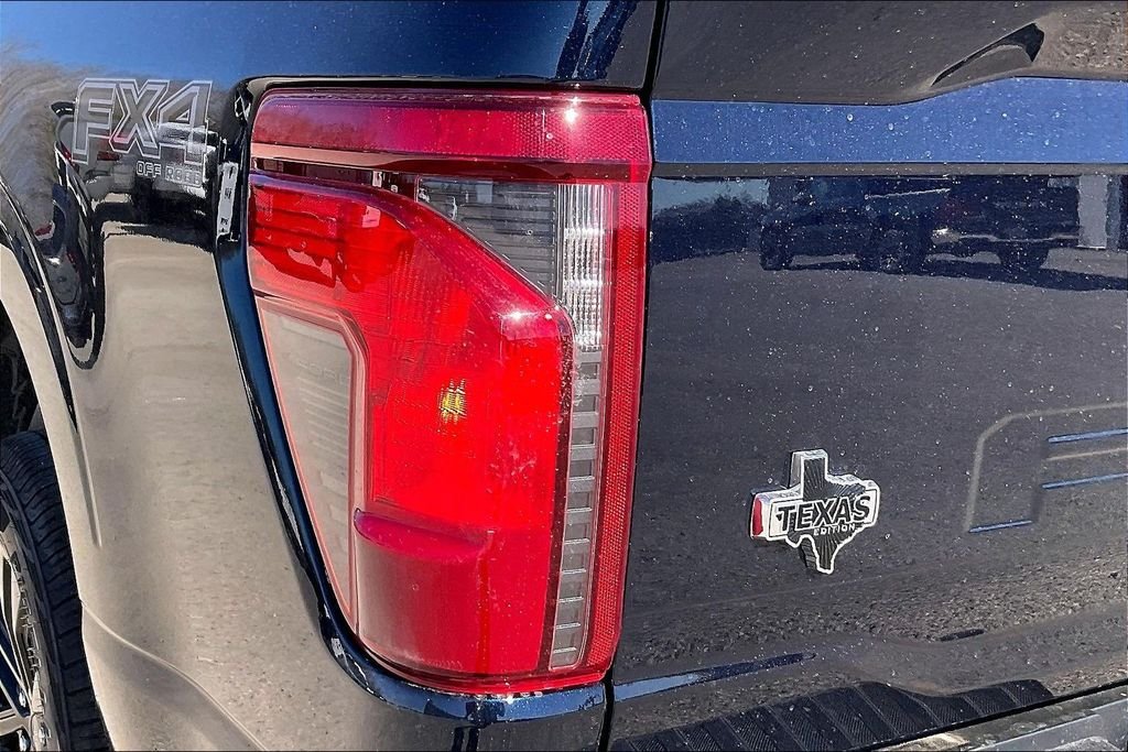 New 2026 Ford F-150 XLT 4D SuperCrew