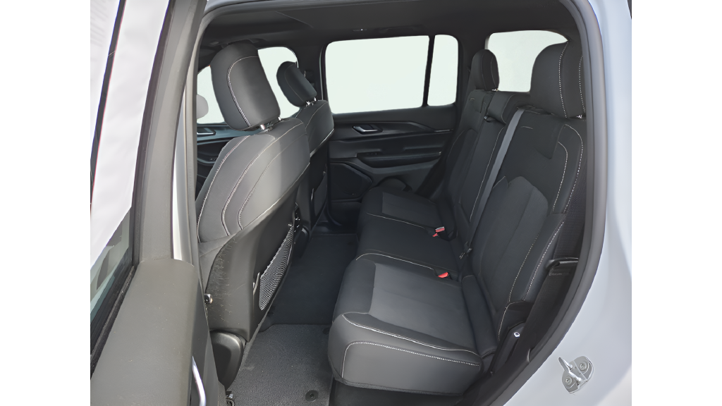 Used 2024 White Jeep Laredo X image 16