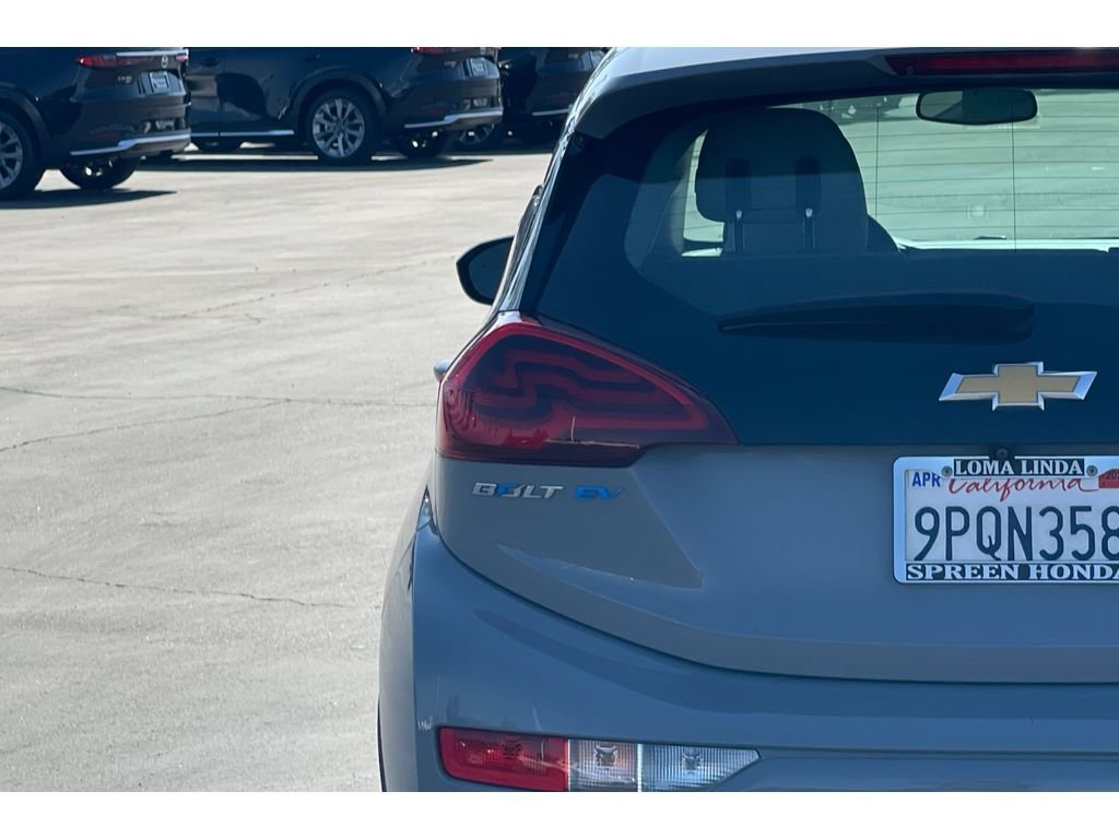 Used 2021 Slate Gray Metallic Chevrolet LT image 14