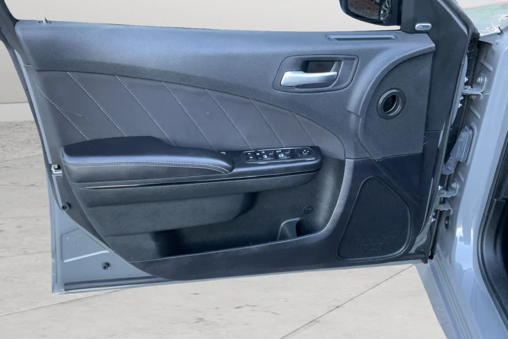 2023 Dodge Charger R/T - Photo 10