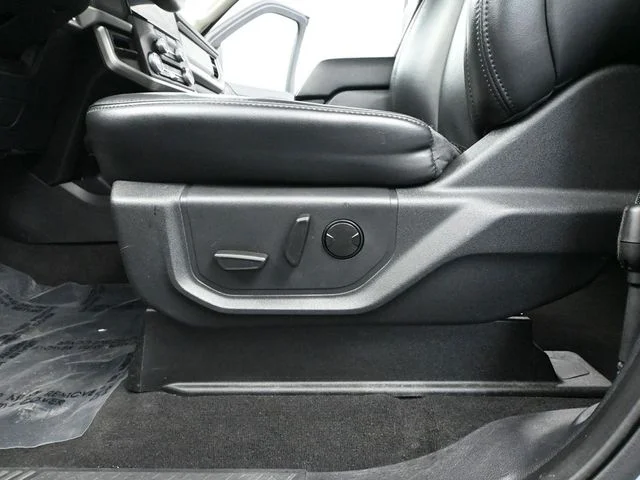 Certified Used 2024 Silver Ford XLT image 22