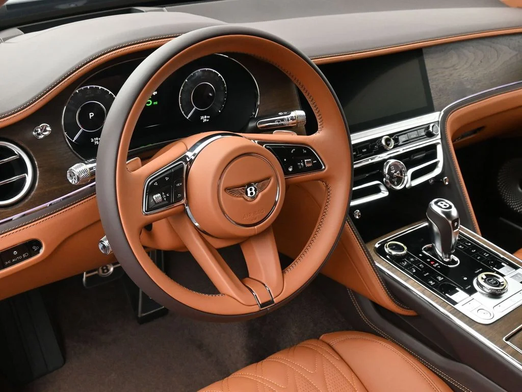 New 2026 Black Bentley V8 image 7