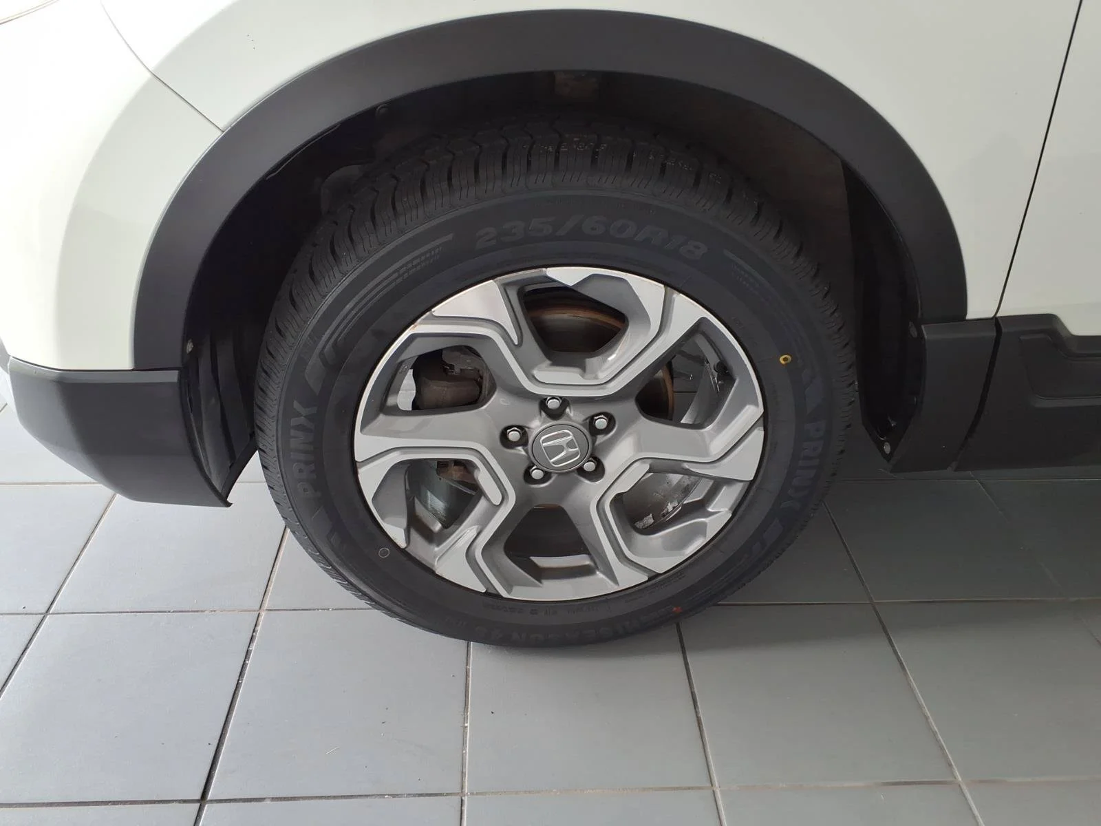 Used 2017 White Honda EX-L image 9