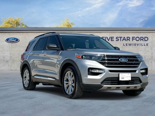 Used 2021 Silver Ford XLT image 1