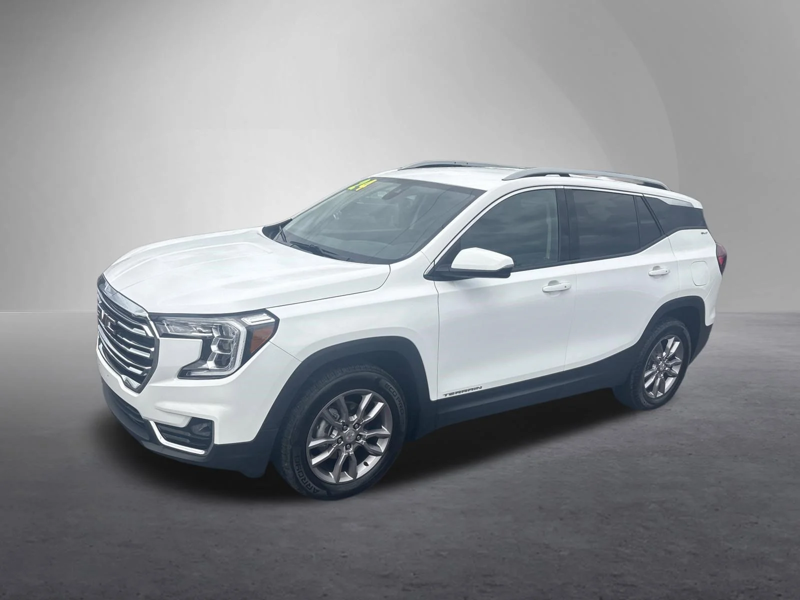 Used 2024 Summit White GMC SLT image 8