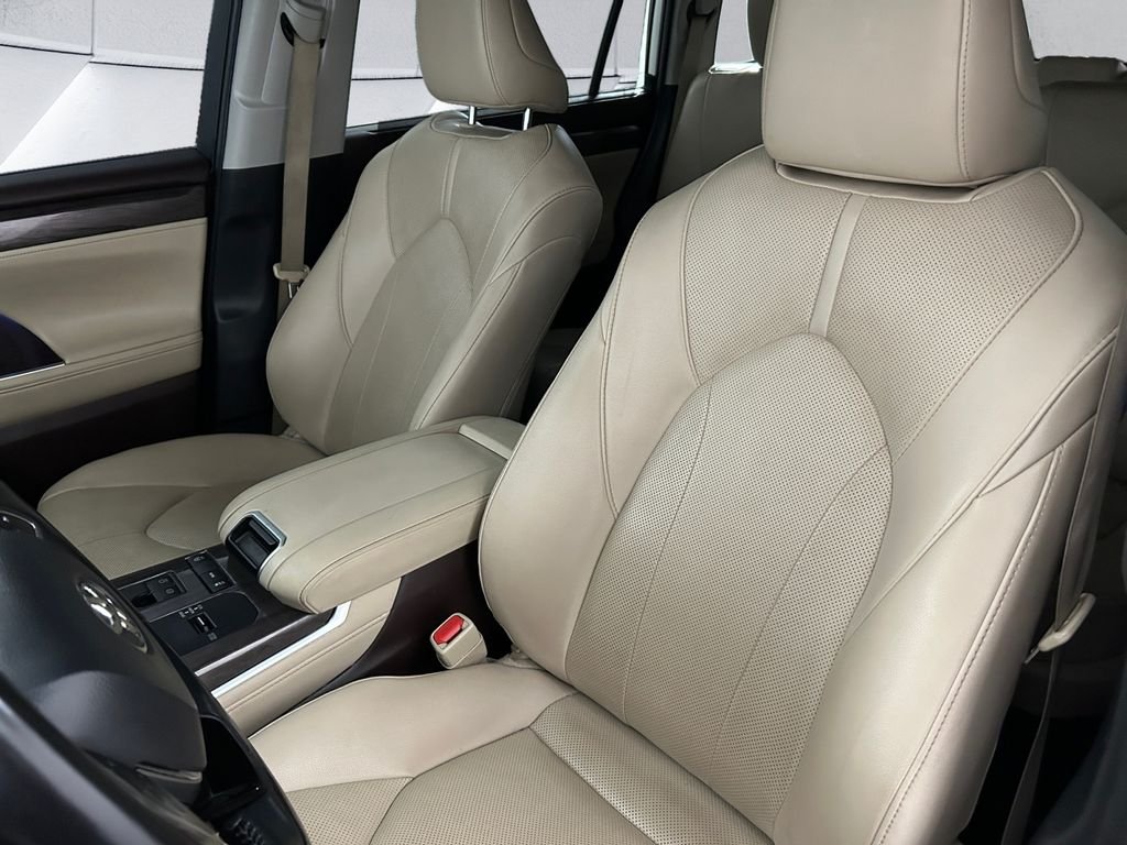 Used 2020 White Toyota Limited image 8
