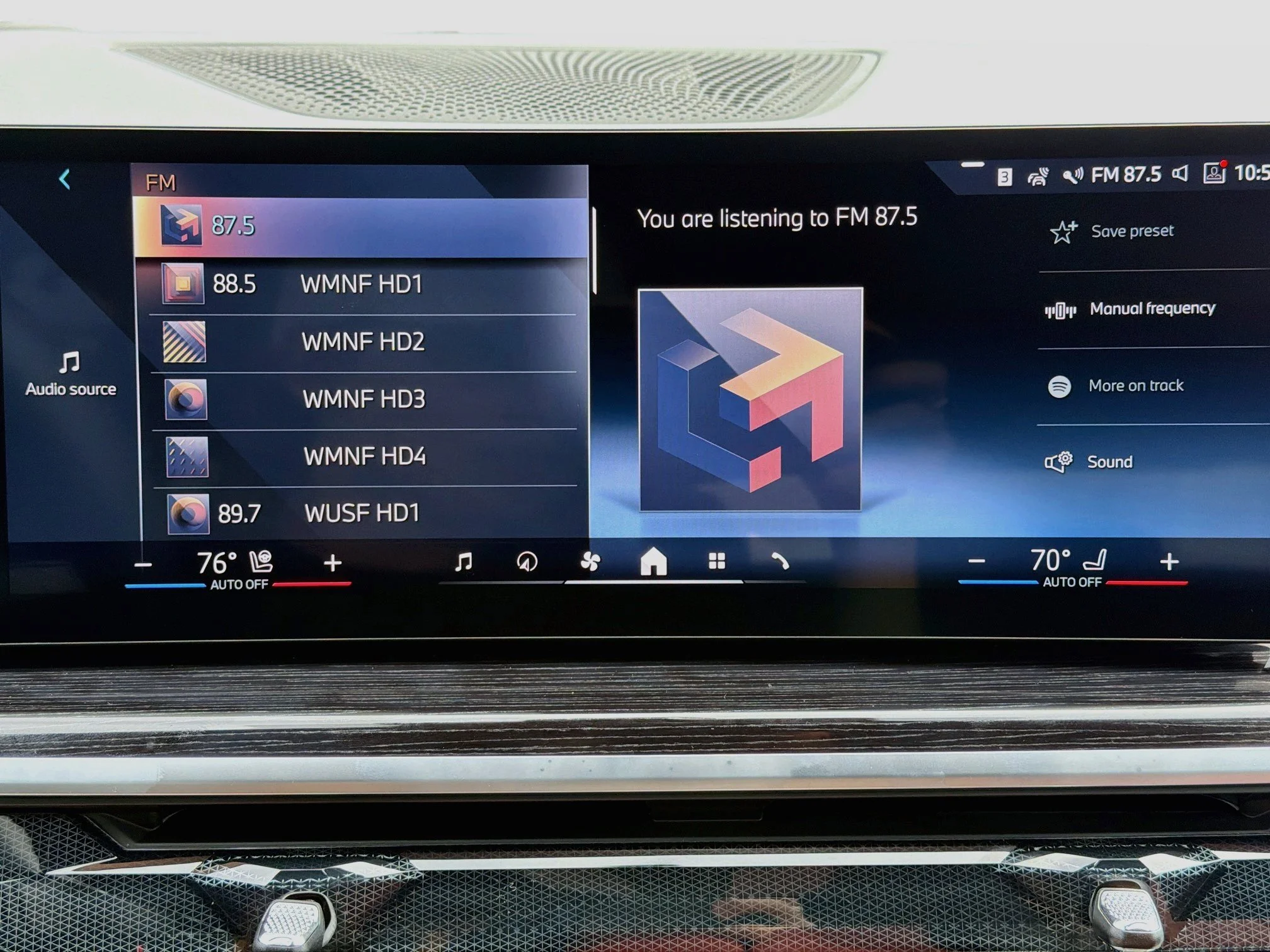 New 2027 Black Sapphire Metallic BMW xDrive40i image 32