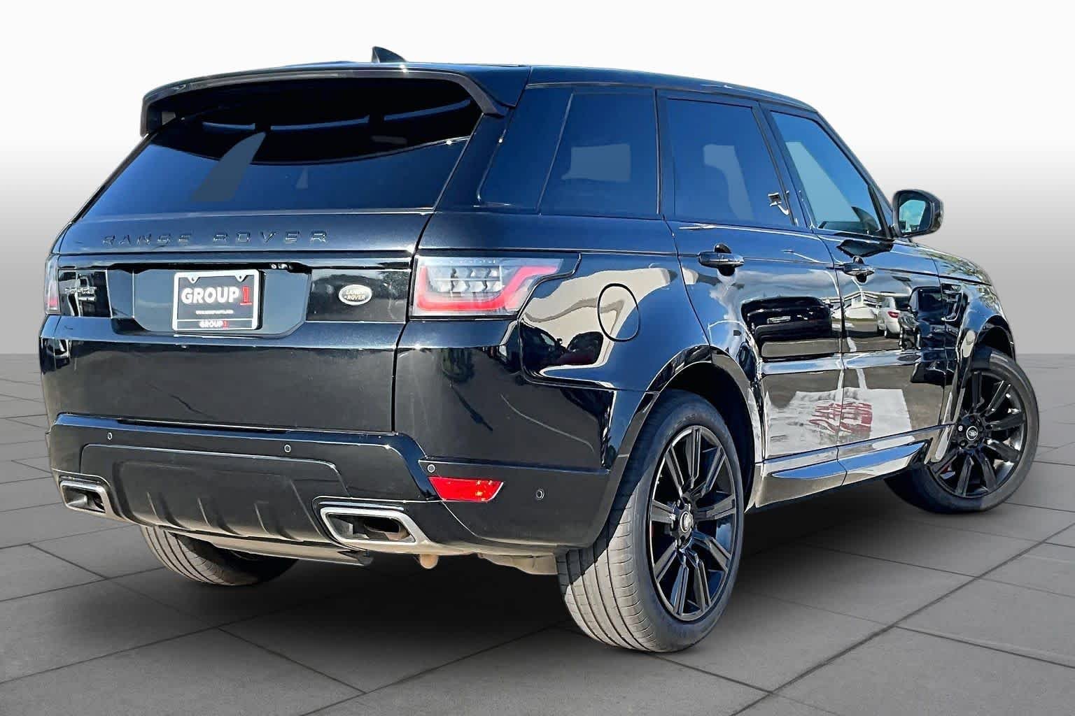 Used 2020 Santorini Black Metallic Land Rover HSE Dynamic image 12