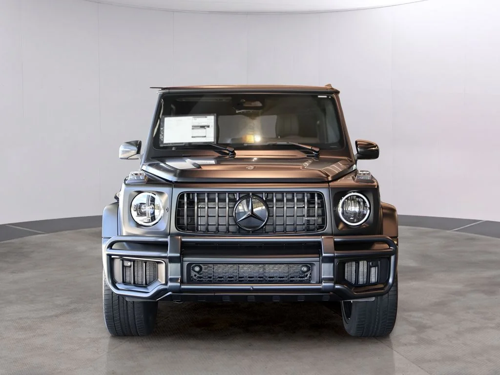 New 2026 MANUFAKTUR Night Black Magno Mercedes-Benz AMG® G 63 SUV image 2