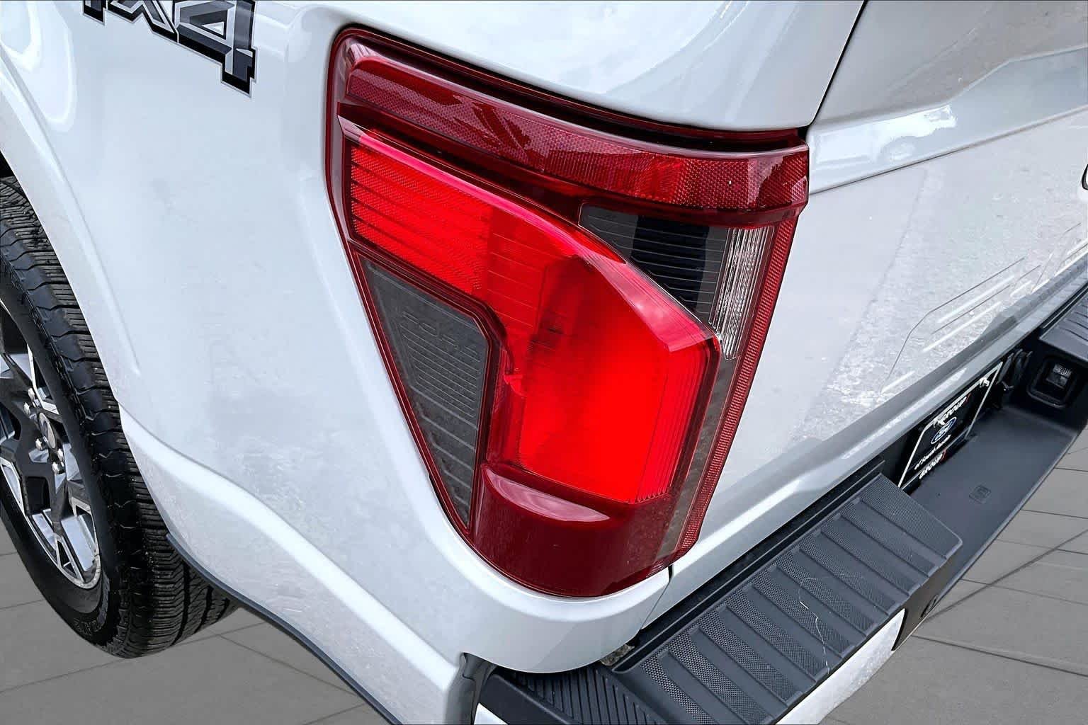 Used 2024 Avalanche Gray Ford STX image 28