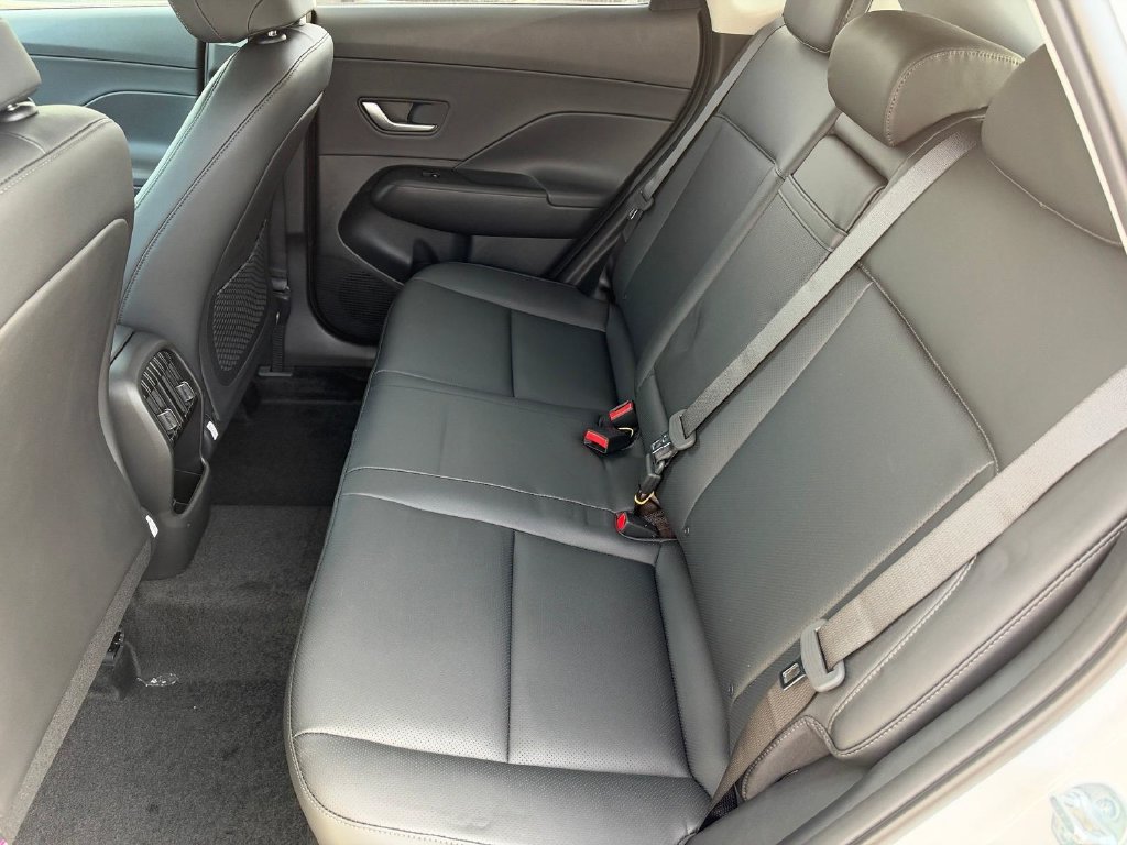 New 2027 Atlas White Hyundai SEL Premium image 7