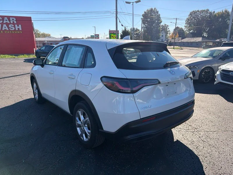 Used 2024  Honda LX image 5