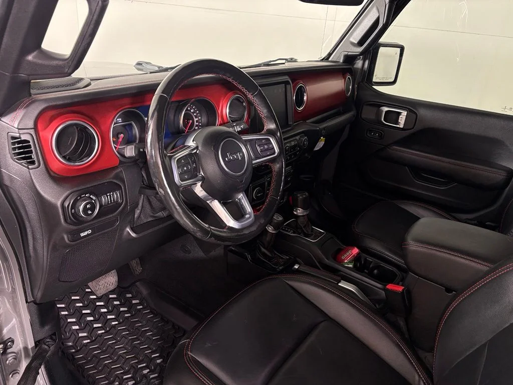 Used 2021 Gray Jeep Rubicon image 16