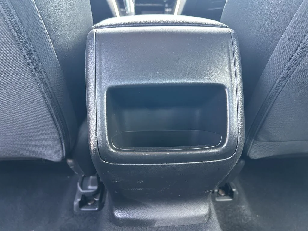 Used 2022 Silver Honda LX image 22