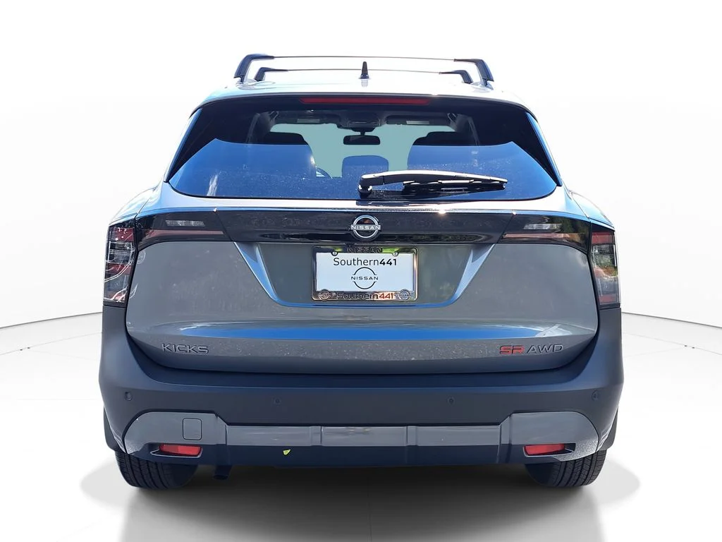 2026 Nissan KICKS SR AWD - Photo 6