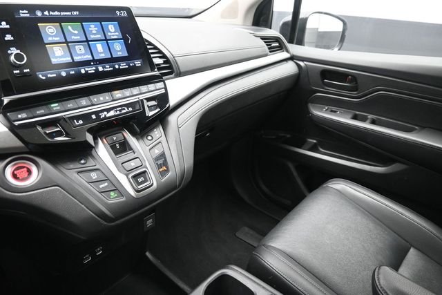 Used 2025 Gray Honda EX-L image 31