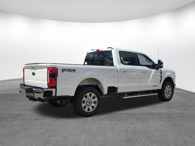 New 2026 Star White Metallic Tri-Coat Ford F-250® Lariat® image 24
