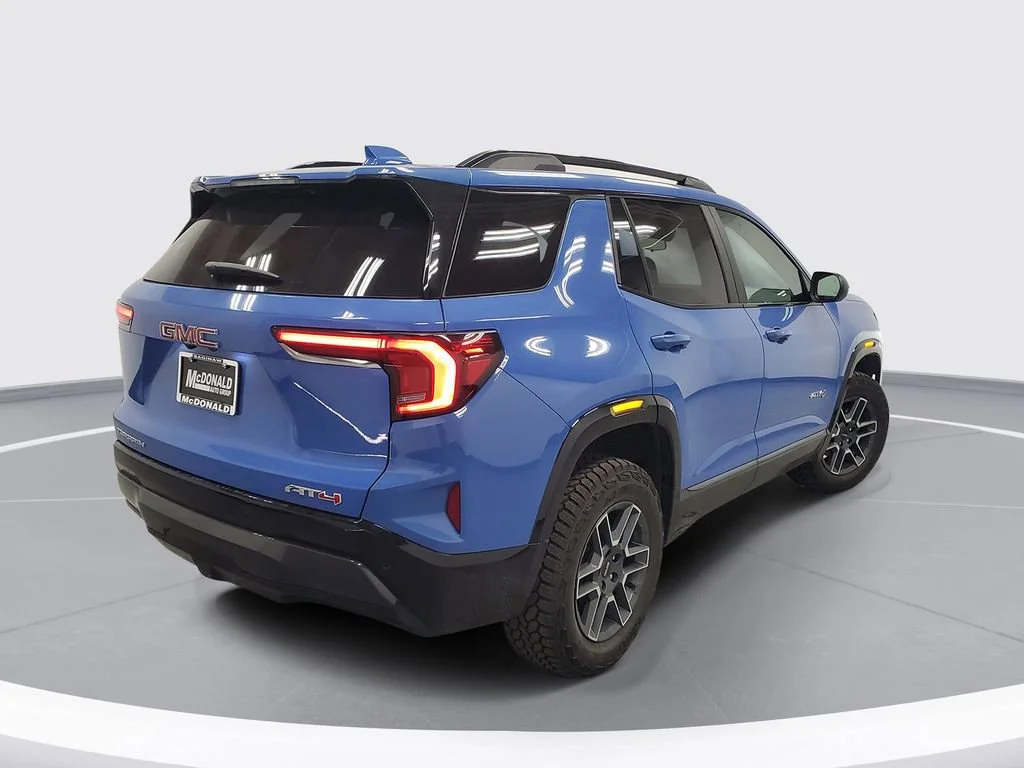 2026 GMC Terrain AT4 - Photo 3