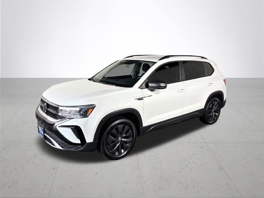 3VVAX7B26NM020136