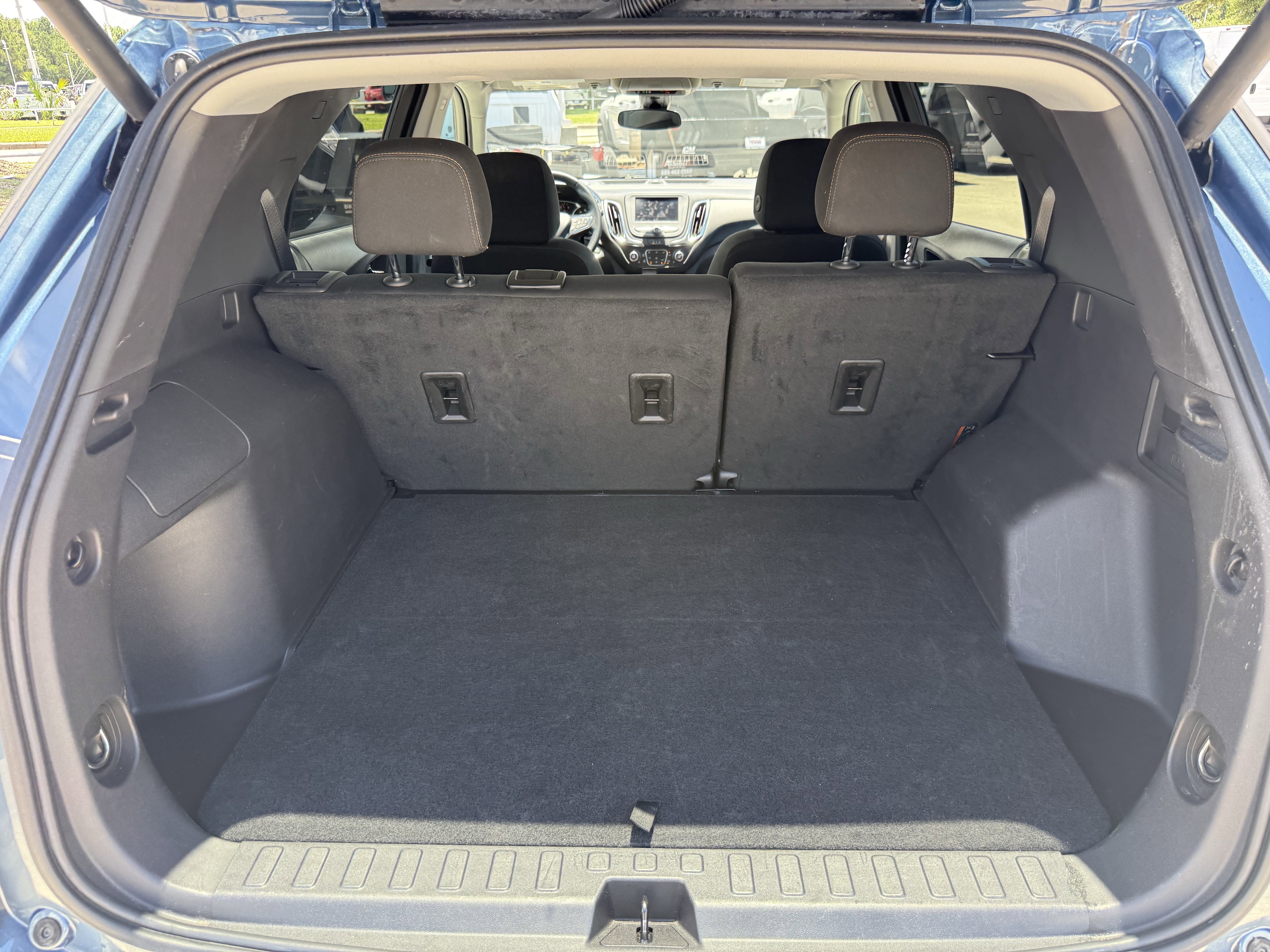 Used 2024 Lakeshore Blue Metallic Chevrolet  image 30
