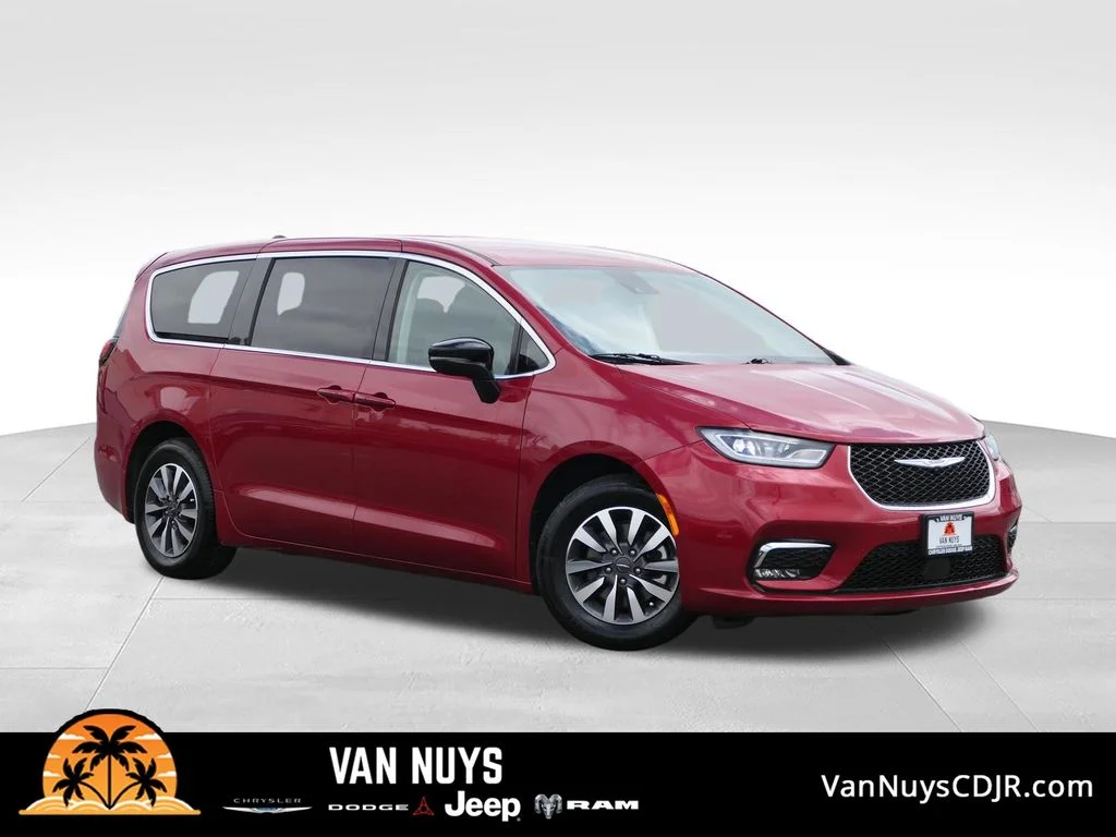 2024 Chrysler Pacifica