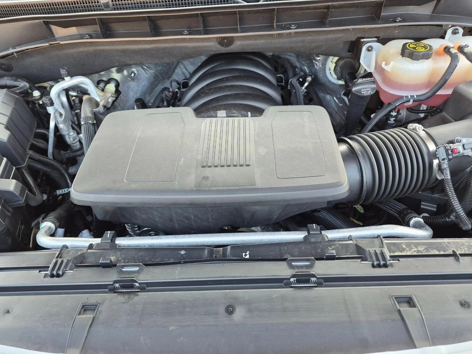 Used 2023 Summit White GMC AT4 image 24