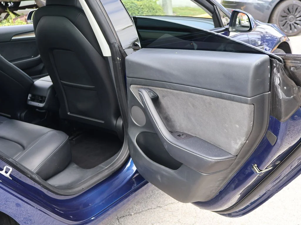 Used 2023 Blue Tesla Base image 28