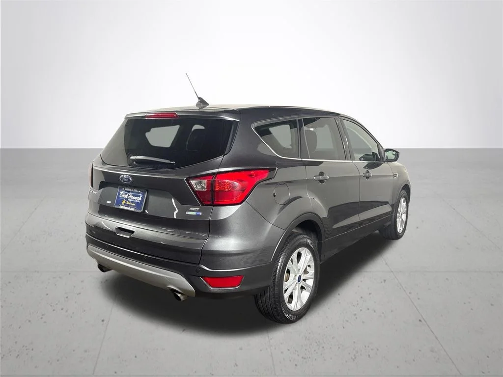 Used 2019 Gray Ford SE image 6