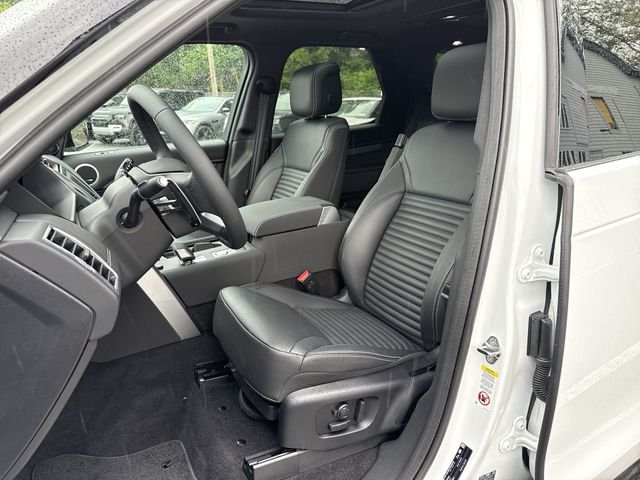 2026 Land Rover Discovery Gemini Edition - Photo 10