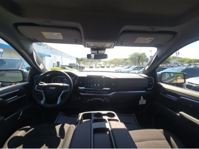 2025 Chevrolet Silverado 1500 LT - Photo 13