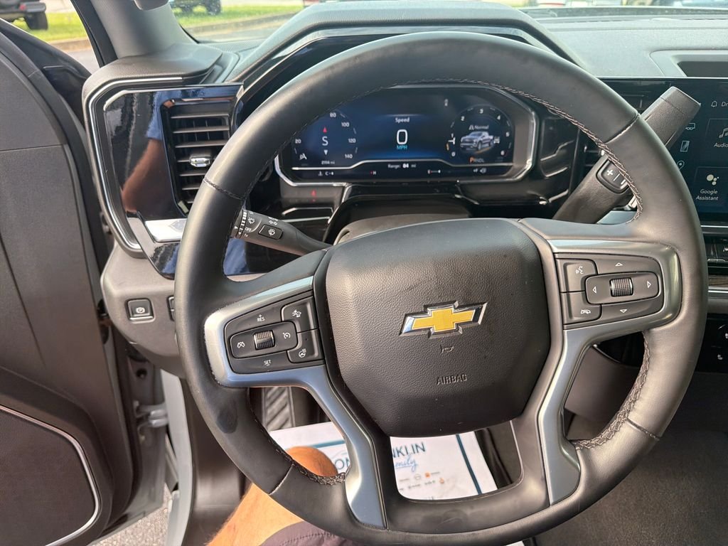 Used 2024 Gray Chevrolet LT image 10