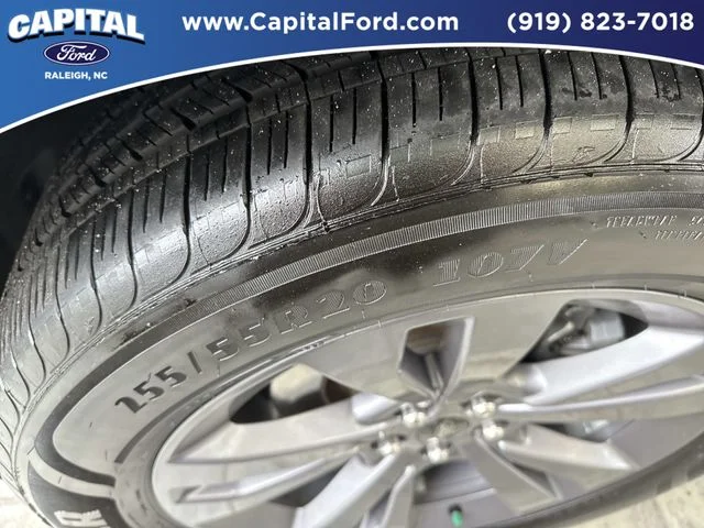 Used 2023 Silver Ford XLT image 14