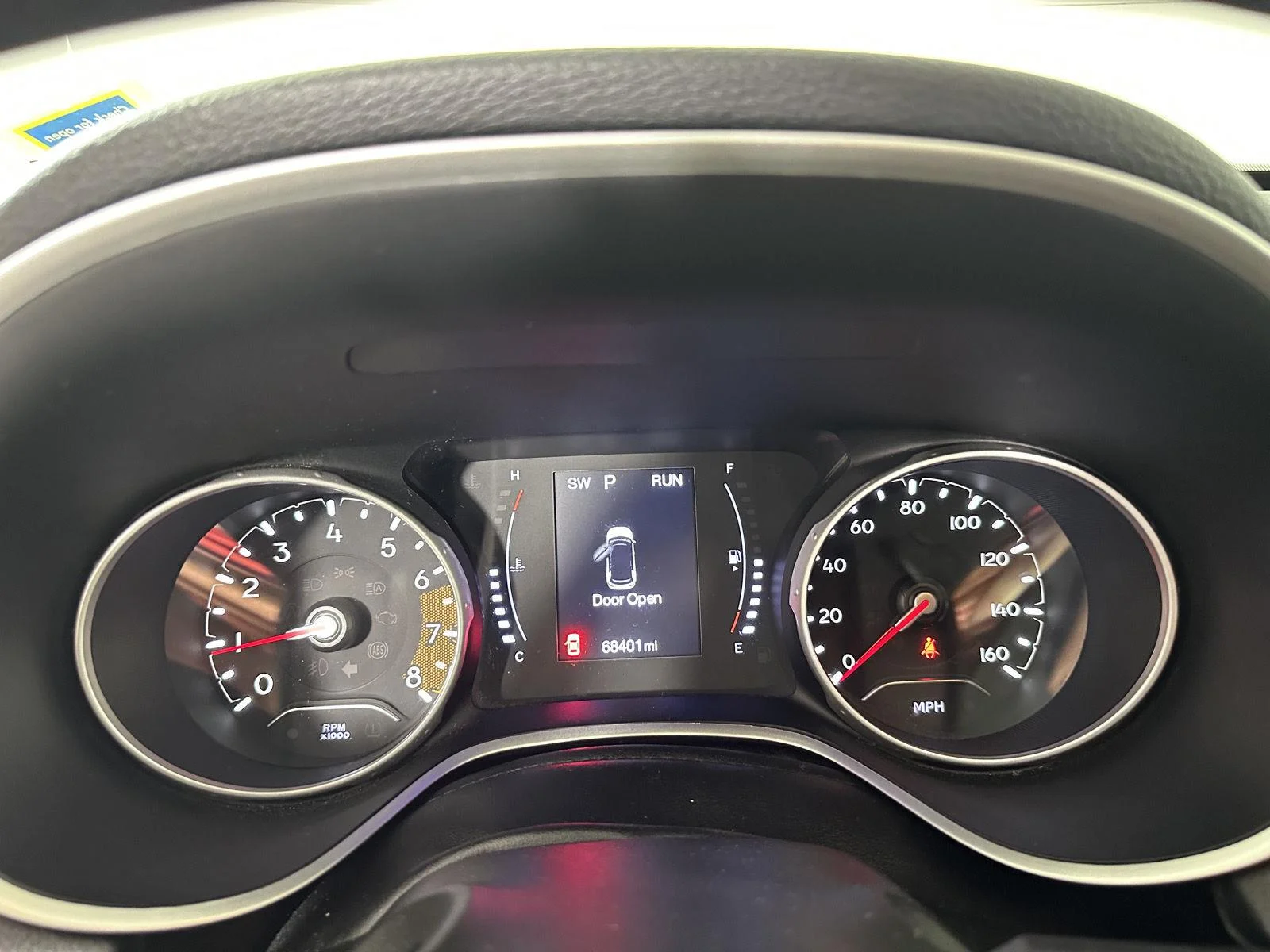 Used 2020 Olive Green Pearlcoat Jeep Latitude image 17